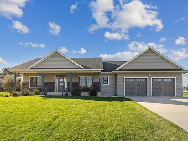 107 Countryside Road, Luana, IA 52156