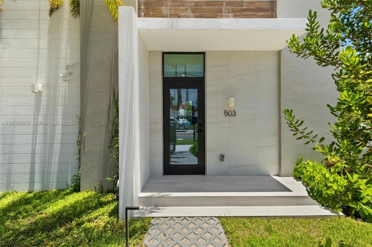 503 NE 61st St, Miami, FL 33137 Photo
