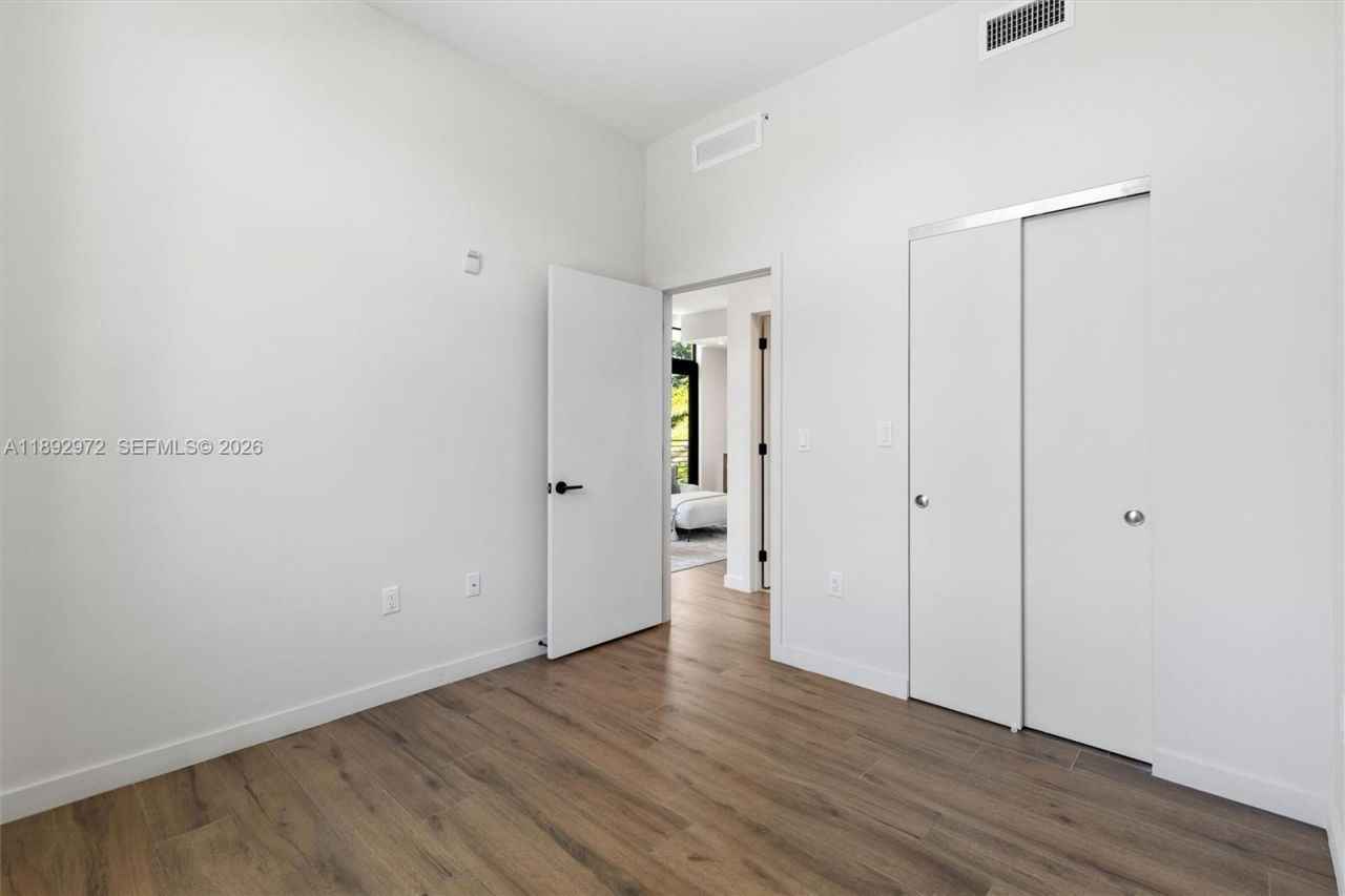 503 NE 61st St, Miami, FL 33137 Photo