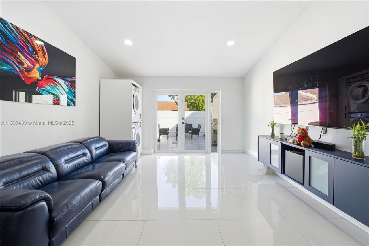 13765 SW 54th Ln, Miami, FL 33175 Photo