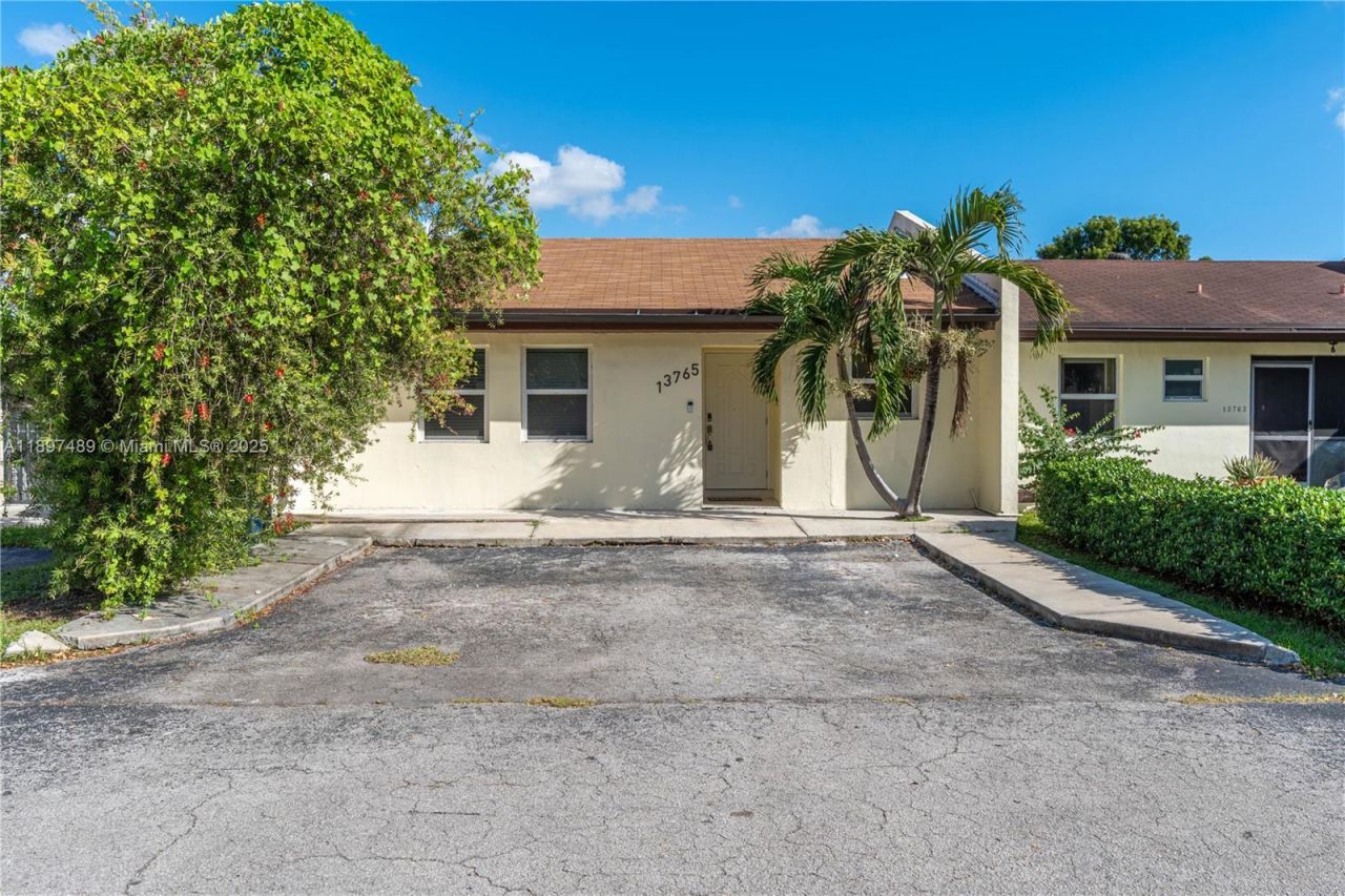 13765 SW 54th Ln, Miami, FL 33175 Photo