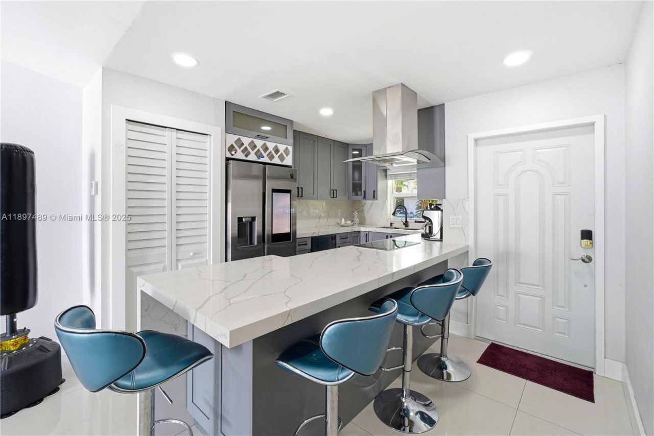 13765 SW 54th Ln, Miami, FL 33175 Photo