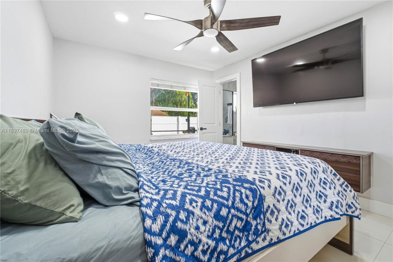 13765 SW 54th Ln, Miami, FL 33175 Photo