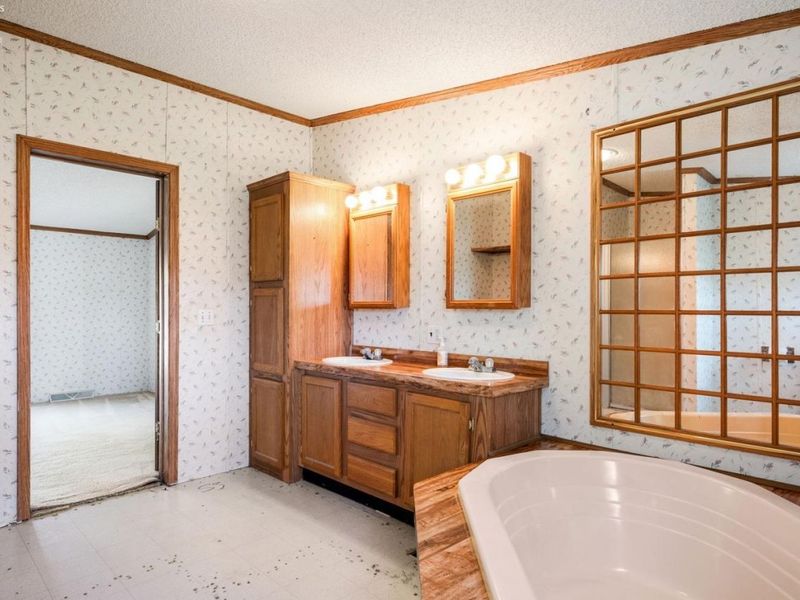 70 Niese Place, Put in Bay, OH 43456 Photo 35