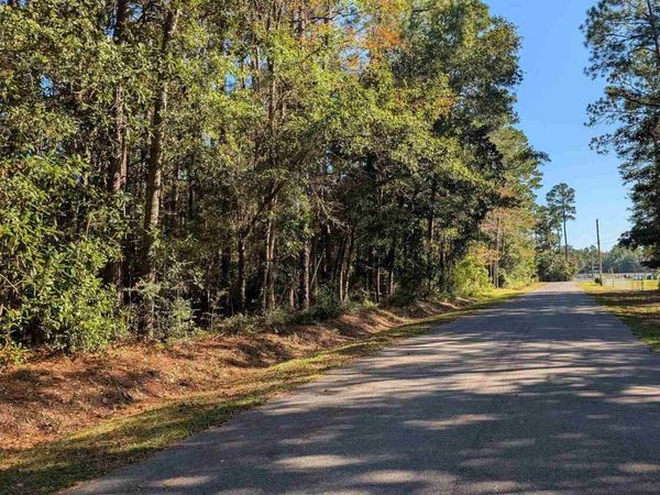 3178 Harrison St, Milton, FL 32583