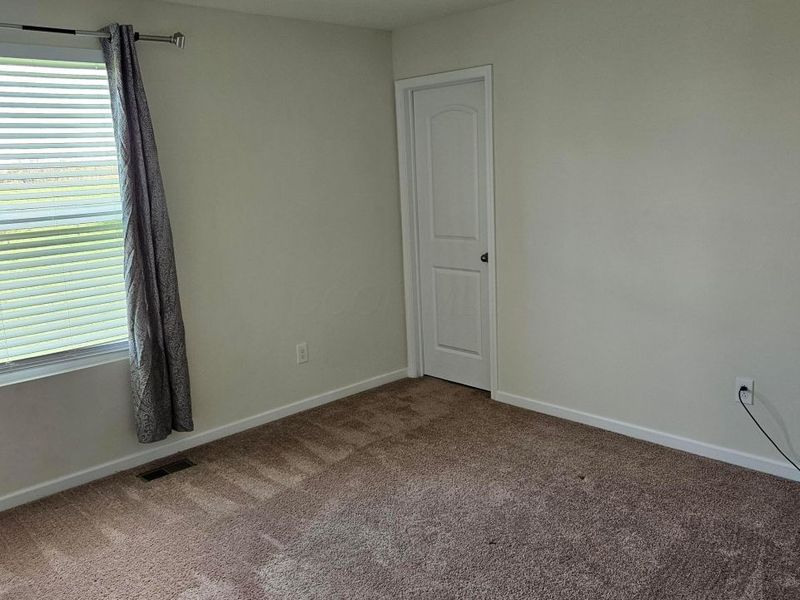 327 Cardinal Point Drive, Delaware, OH 43015 Photo 27