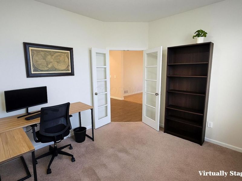 327 Cardinal Point Drive, Delaware, OH 43015 Photo 5