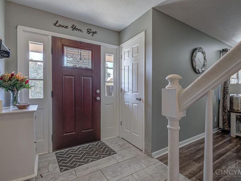 672 Glenway Drive, Hamilton, OH 45013 Photo 18