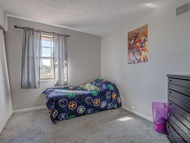 672 Glenway Drive, Hamilton, OH 45013 Photo 19