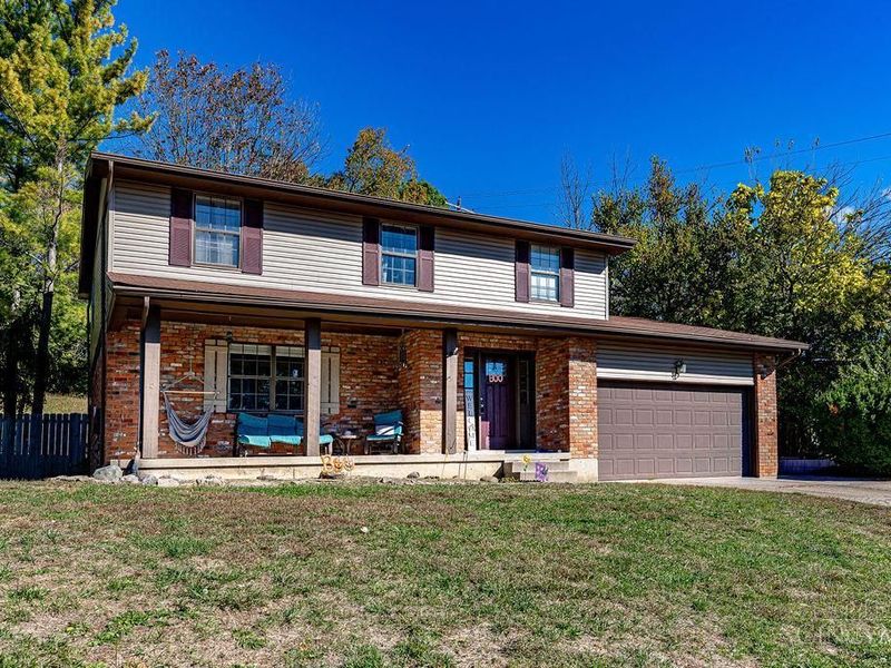 672 Glenway Drive, Hamilton, OH 45013 Photo 2