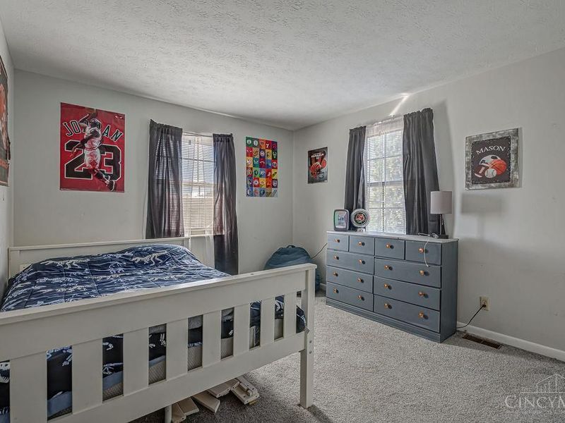 672 Glenway Drive, Hamilton, OH 45013 Photo 22