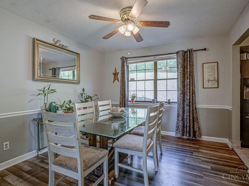 672 Glenway Drive, Hamilton, OH 45013 Photo 9