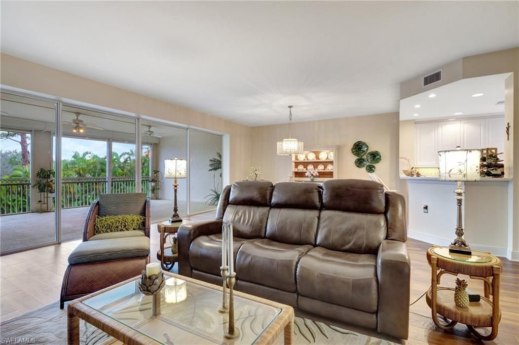 720 Waterford Dr, Unit 302, Naples, FL 34113 Photo