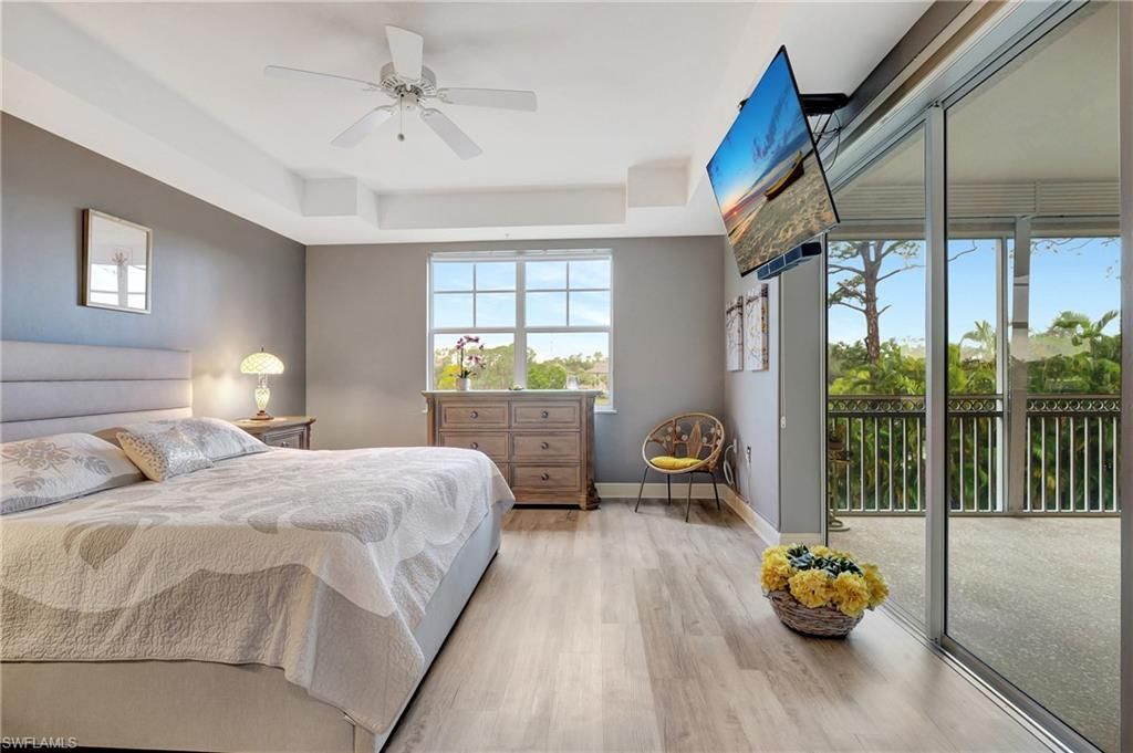 720 Waterford Dr, Unit 302, Naples, FL 34113 Photo