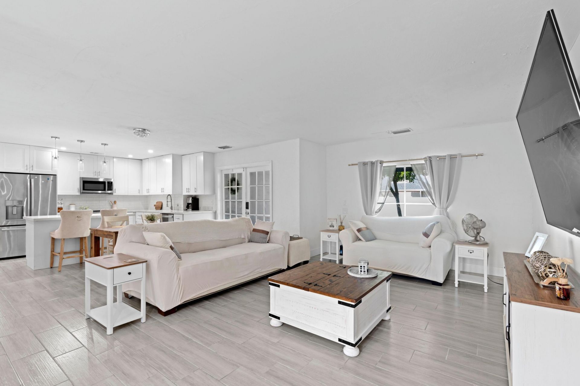 5285 Sunrise Boulevard, Delray Beach, FL 33484 Photo