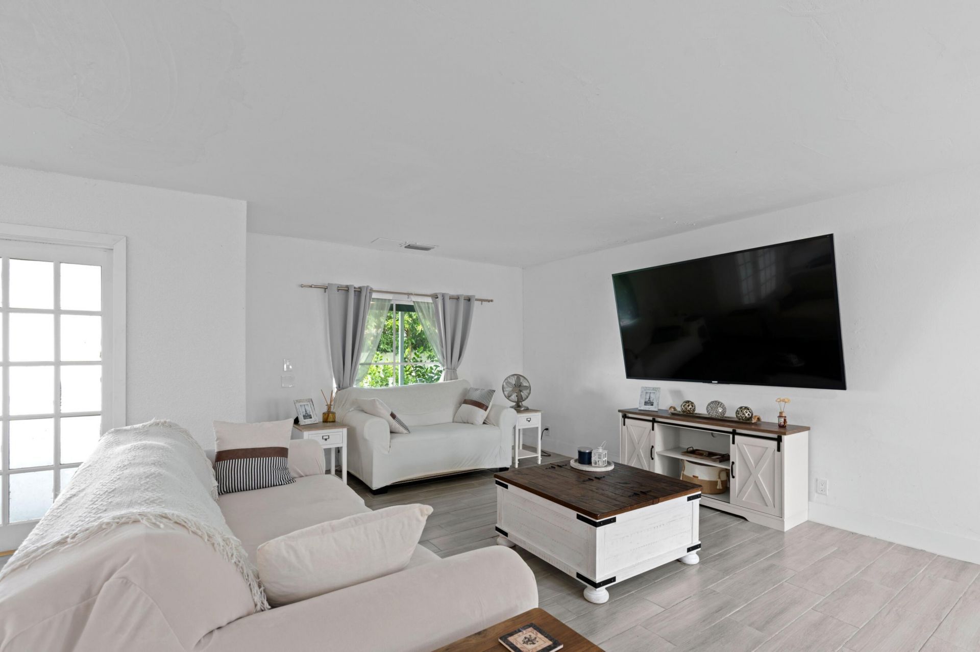 5285 Sunrise Boulevard, Delray Beach, FL 33484 Photo
