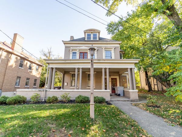 526 Greenup Street, Covington, KY 41011