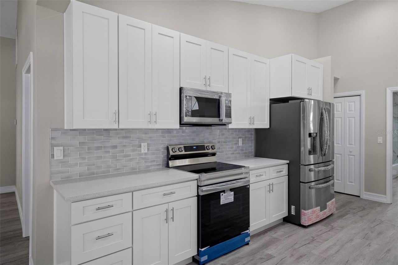 320 Preston Hollow Drive, Spring Hill, FL 34609 Photo