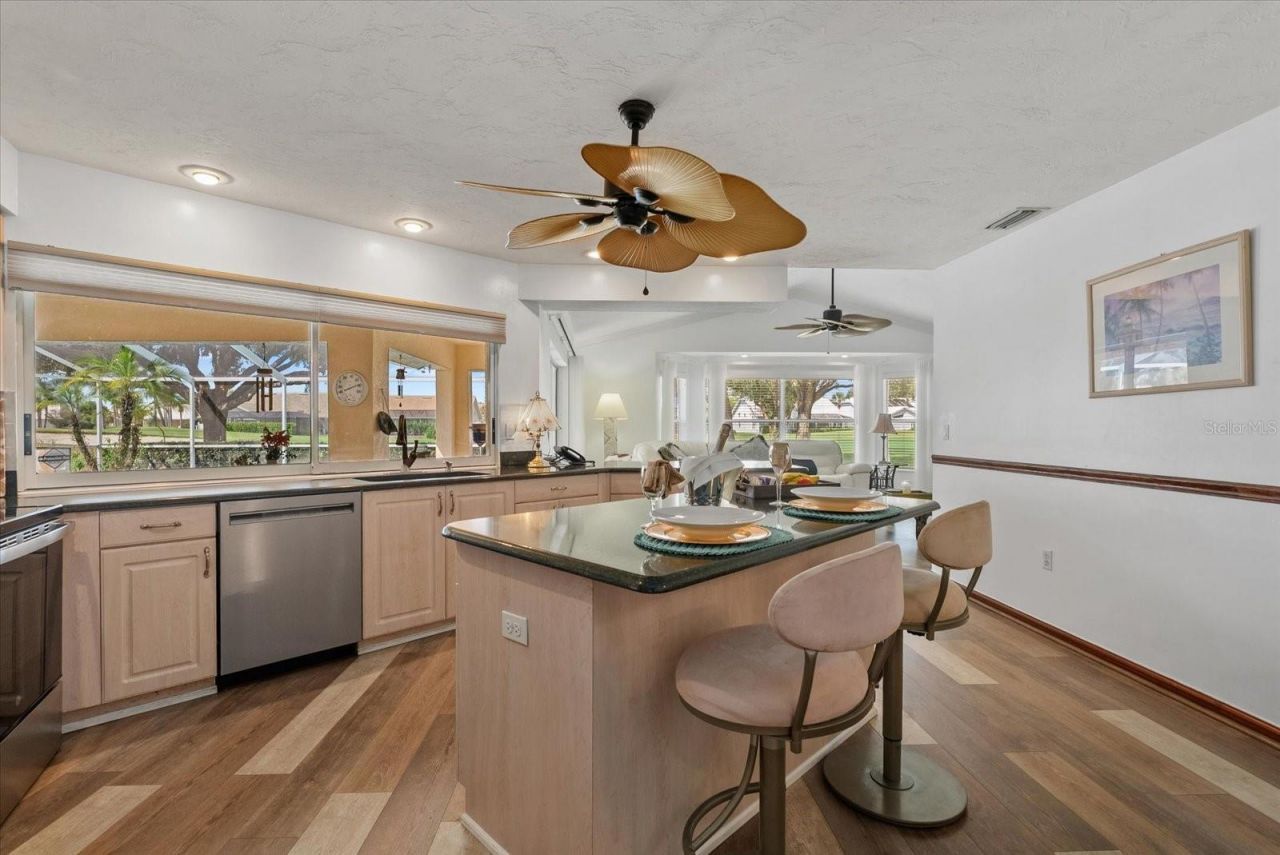 6423 Drewrys Bluff, Bradenton, FL 34203 Photo