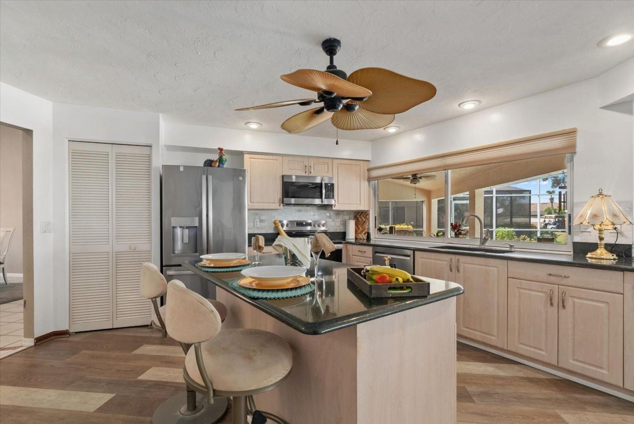 6423 Drewrys Bluff, Bradenton, FL 34203 Photo