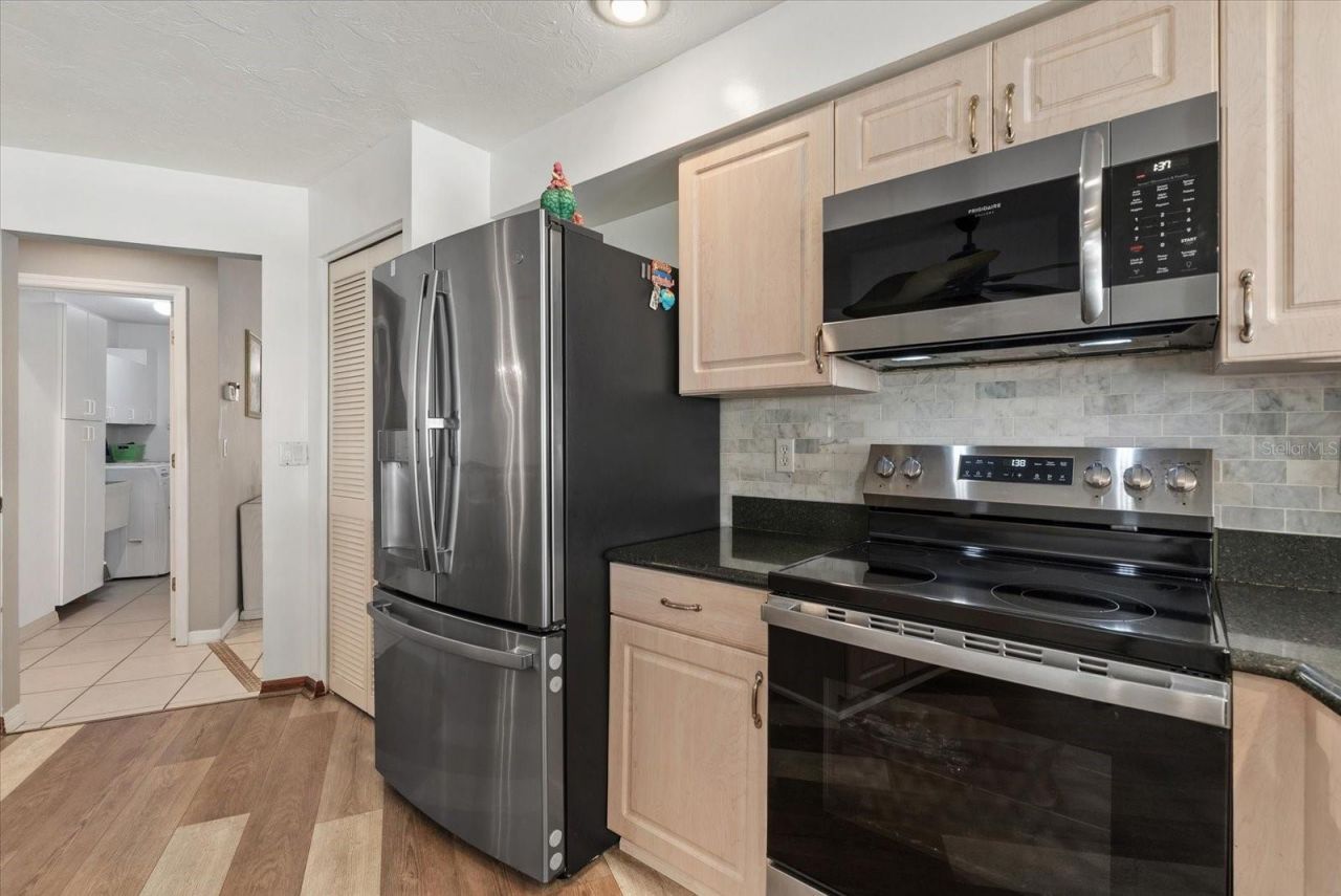 6423 Drewrys Bluff, Bradenton, FL 34203 Photo