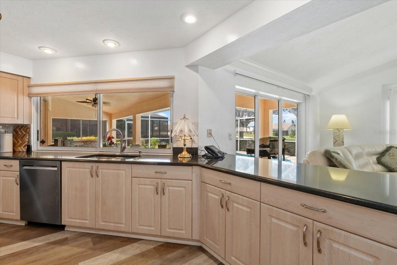 6423 Drewrys Bluff, Bradenton, FL 34203 Photo