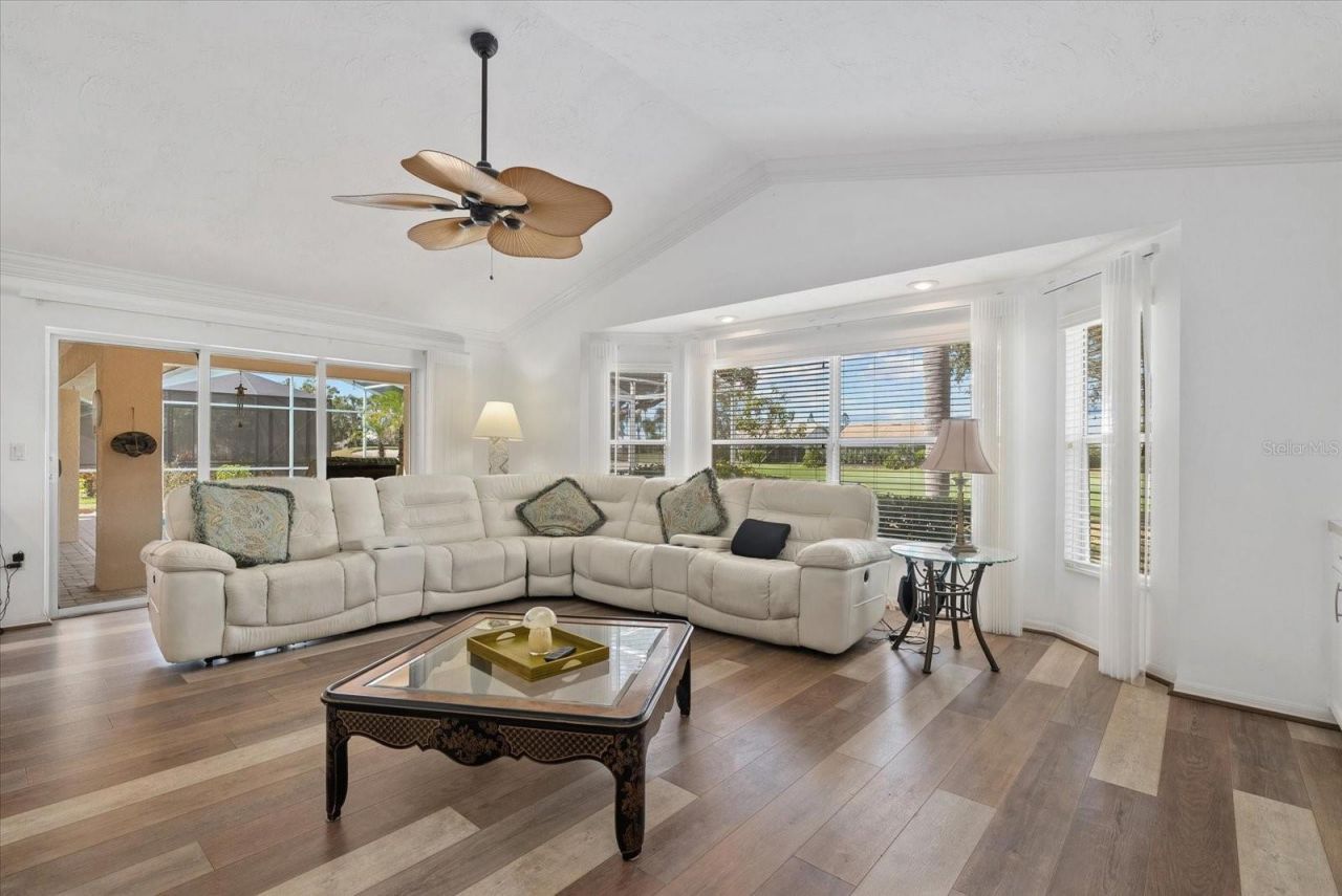 6423 Drewrys Bluff, Bradenton, FL 34203 Photo