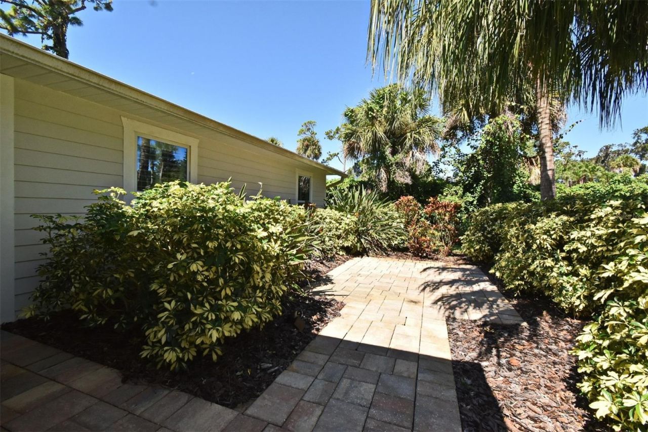 1312 2nd Street, Edgewater, FL 32132 Photo