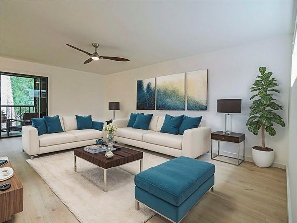 2050 Pine Creek Boulevard, Unit 201, Vero Beach, FL 32966