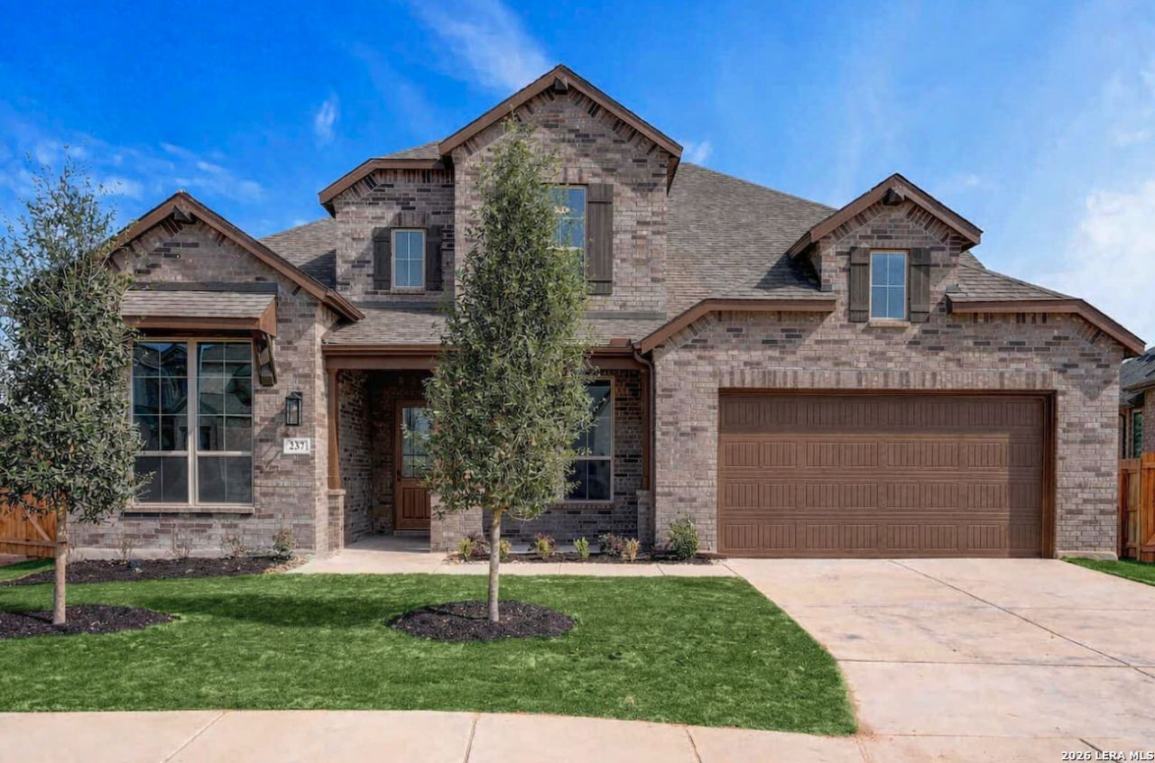 237 Lacey Oak, Castroville, TX 78009 Main Photo