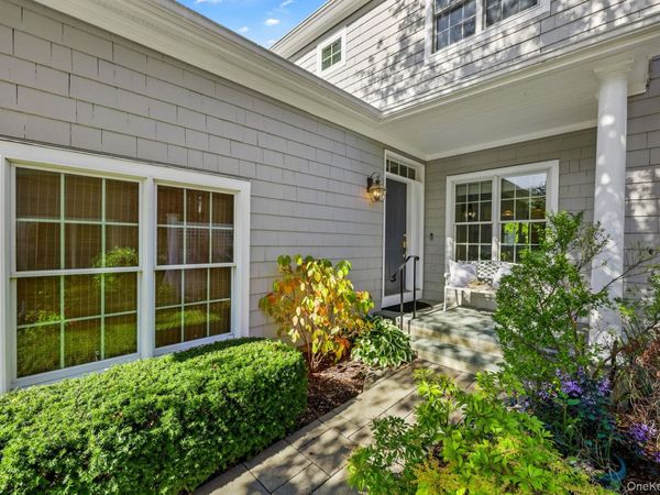 4 Rockledge Lane, Pleasantville, NY 10570