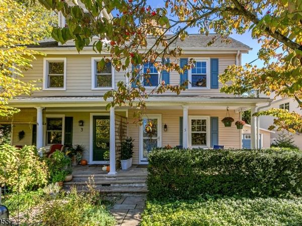 5 Ferry St, Stockton, NJ 08559