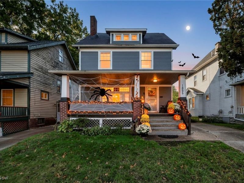 1825 Treadway, Cleveland, OH 44109 Photo 2