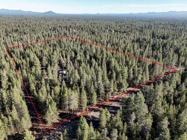 15690 Cornell Drive, La Pine, OR 97739