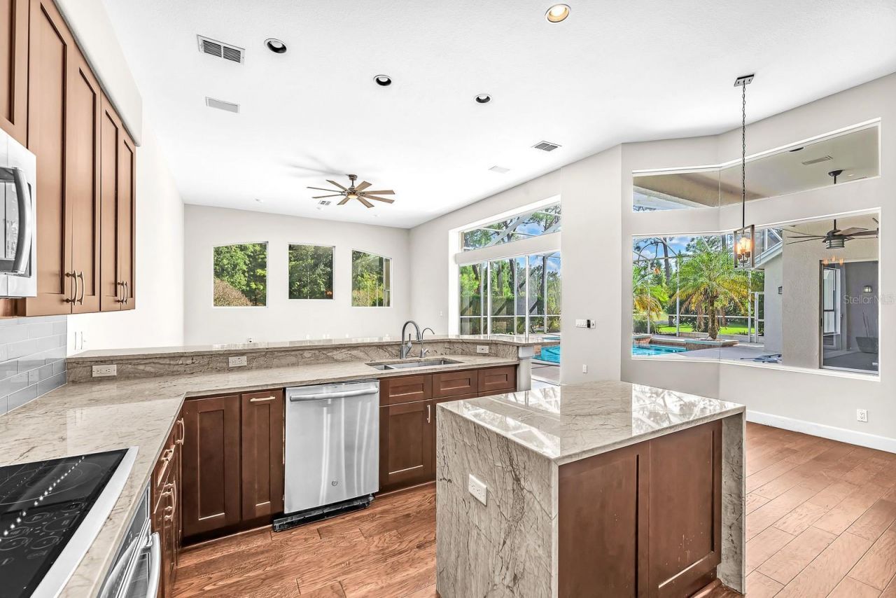 3504 Old Course Lane, Valrico, FL 33596 Photo