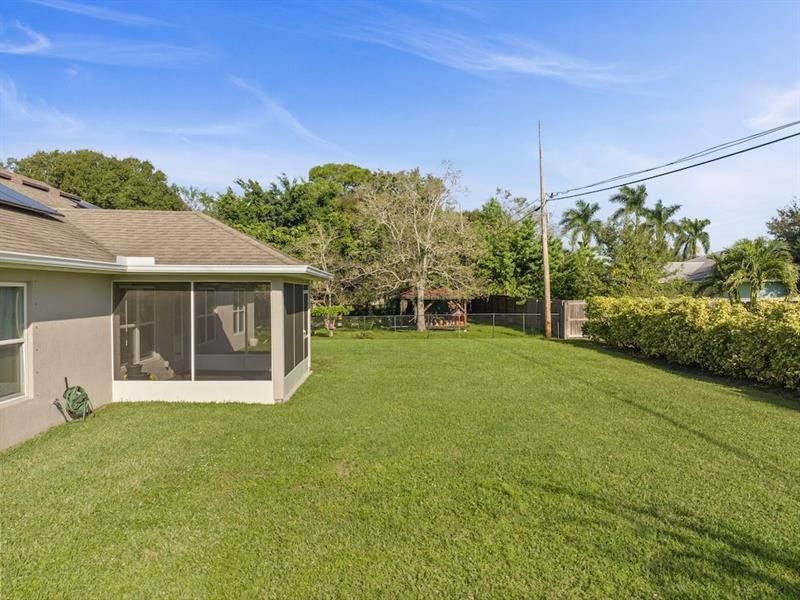 1532 Eastlake Ln, Sebastian, FL 32958 Photo