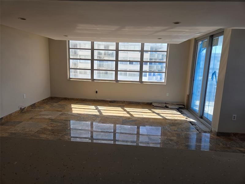 2750 NE 183rd Street, Unit 1803, Aventura, FL 33160 Photo