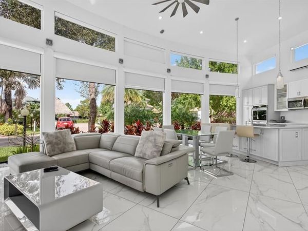 552 N Carol Pkwy, Unit 552, Margate, FL 33068