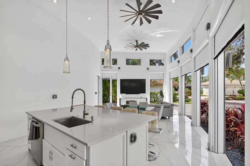 552 N Carol Pkwy, Unit 552, Margate, FL 33068 Photo