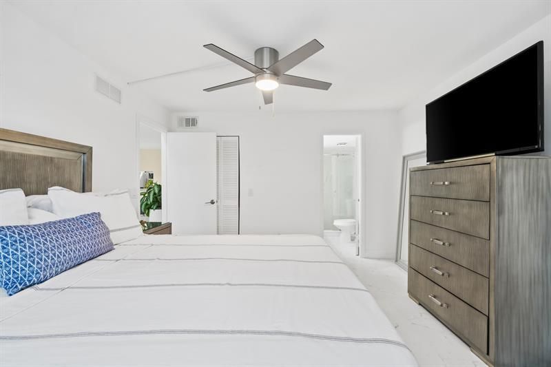 9660 Sunrise Lakes Boulevard, Unit 103, Sunrise, FL 33322 Photo