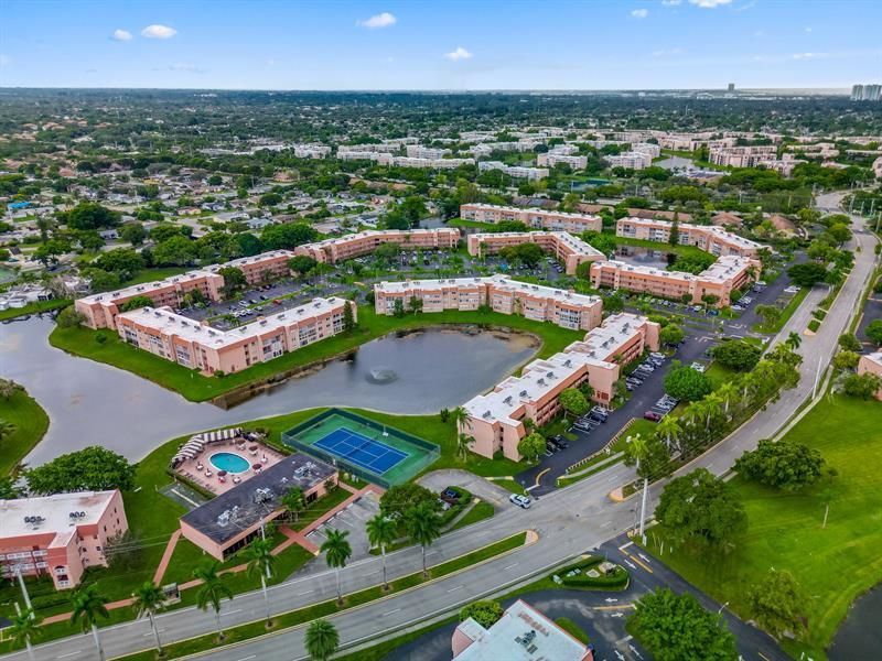 9660 Sunrise Lakes Boulevard, Unit 103, Sunrise, FL 33322 Photo