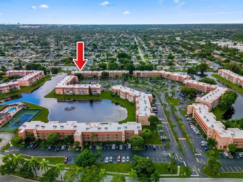 9660 Sunrise Lakes Boulevard, Unit 103, Sunrise, FL 33322 Photo