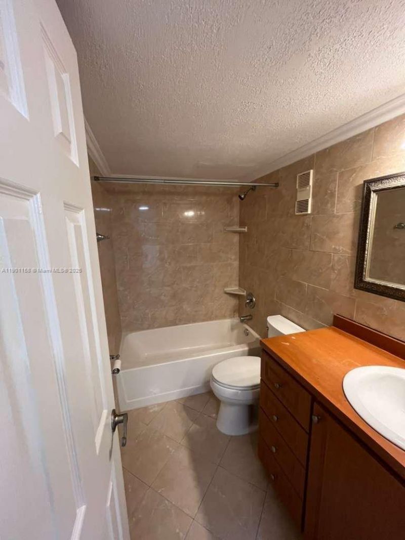 8740 N Sherman Cir, Unit 405, Miramar, FL 33025 Photo