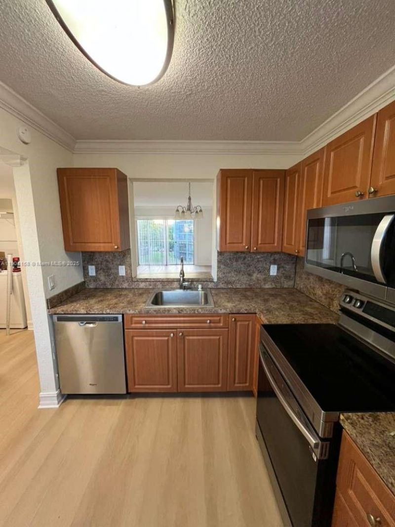 8740 N Sherman Cir, Unit 405, Miramar, FL 33025 Photo