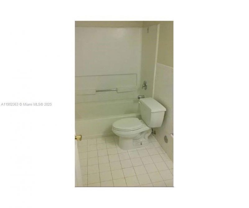1234 NW 4th St, Unit 308, Miami, FL 33125 Photo