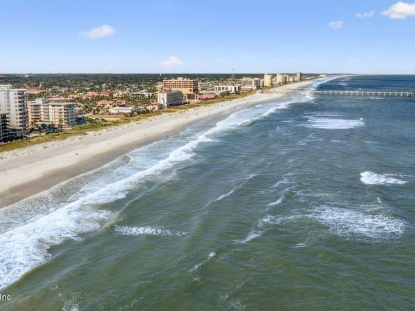 275 1ST Street S, Unit 201, Jacksonville Beach, FL 32250