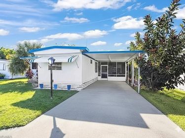 123 Cedar LN, Unit 42, NAPLES, FL 34114