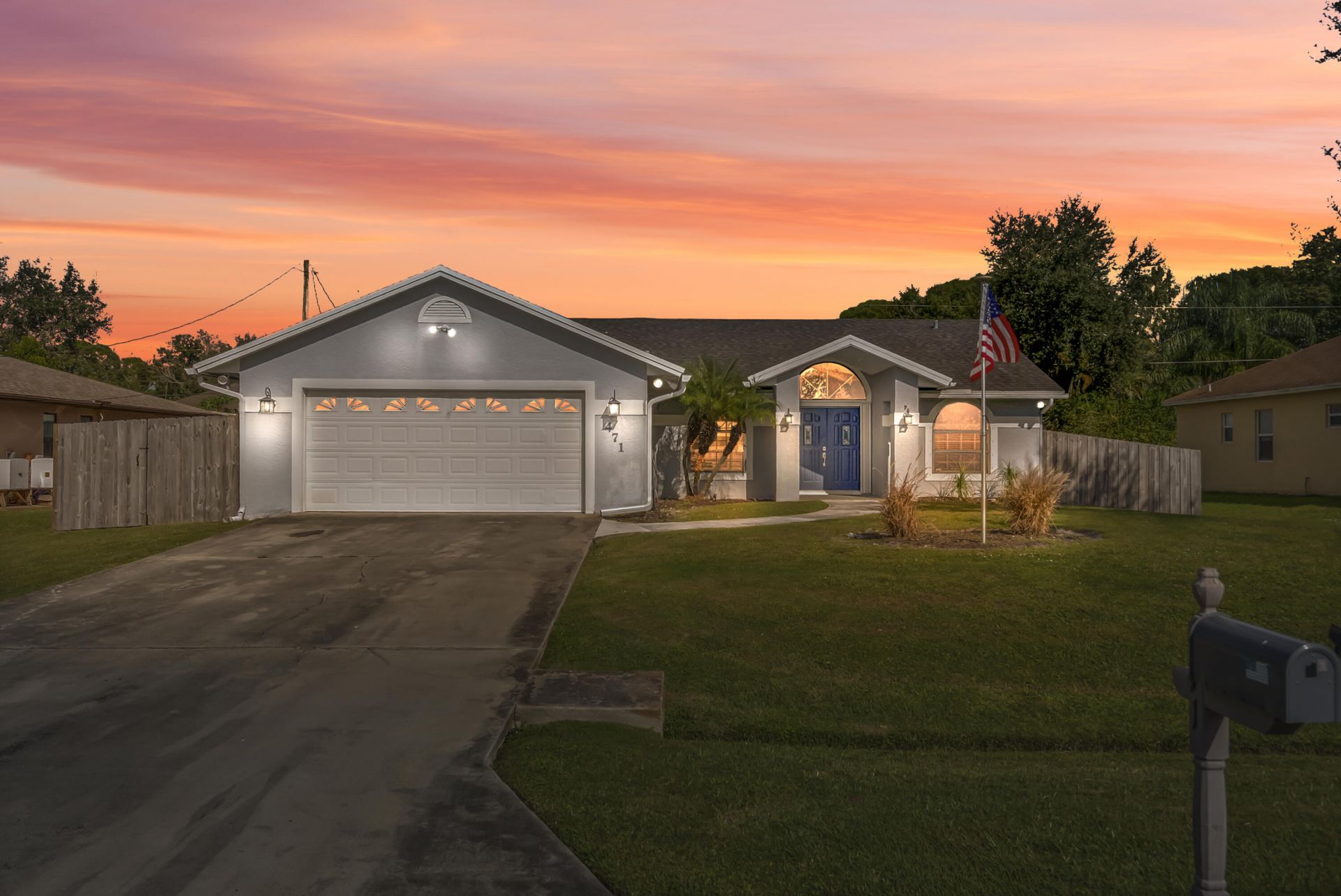 471 SE Ron Rico Terrace, Port Saint Lucie, FL 34983 Photo