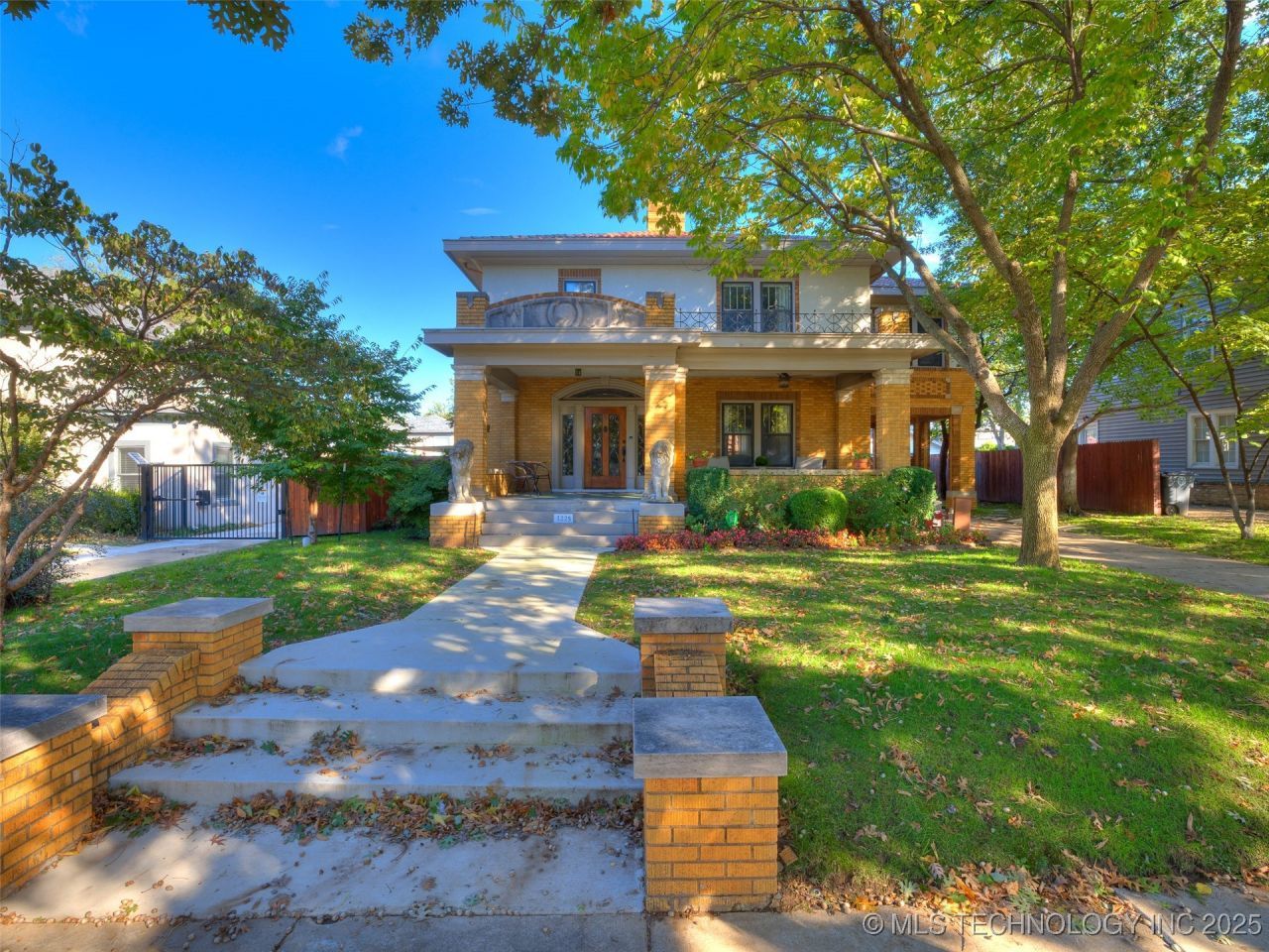 1225 S Owasso Avenue, Tulsa, OK 74120 Main Photo