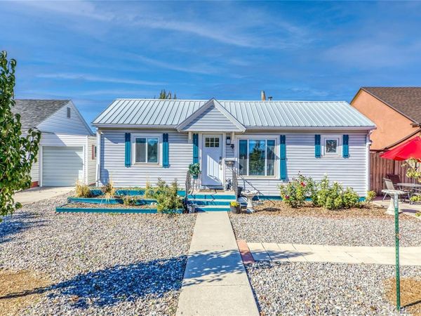 1037 N 1st Street , Montrose, CO 81401